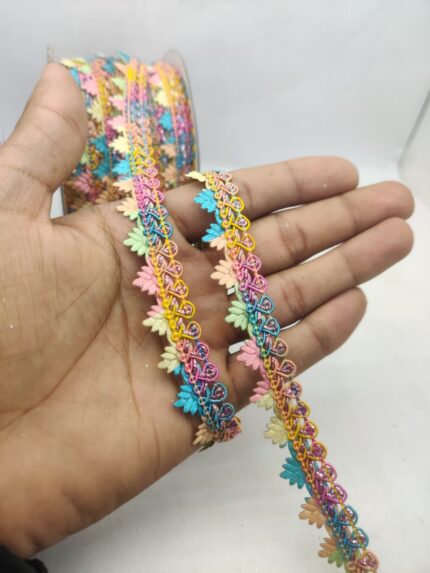 Varniart Floral Lace Border (9meter, 15mm width)- E 901